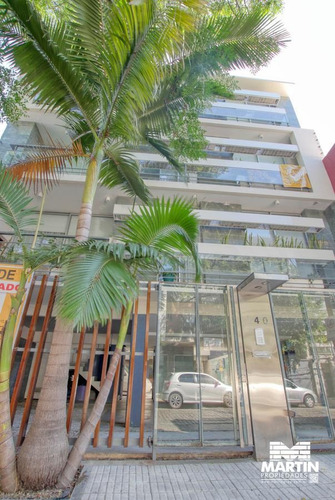 Imagen 2 de 30 de Departamento En Dúplex 4 Ambientes Con Balcón Y Parrilla - San Isidro