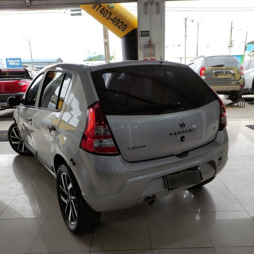 Imagem 3 de 10 de Renault Sandero 1.6 Expression 16v Flex 4p Manual