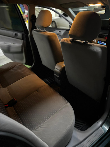 Mitsubishi Lancer Glx 2-1