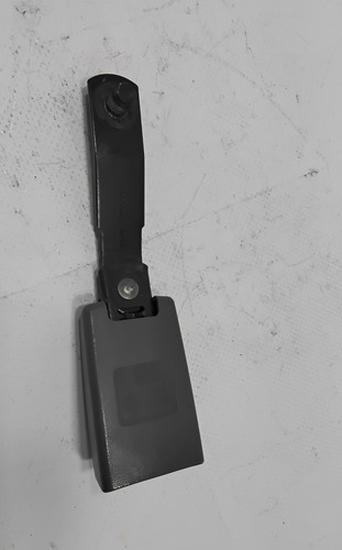 Broche De Cinturón Seg Hembra Delantera Derecha Avenger 2008 (Usado)