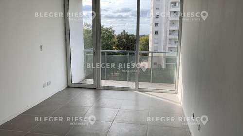 Imagen 10 de 24 de Departamento En Venta Ubicado En Riverside Towers, Tigre, G.b.a. Zona Norte