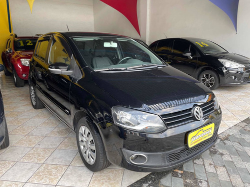Imagem 3 de 13 de Volkswagen Fox 2014 1.6 Vht I-motion Total Flex 5p