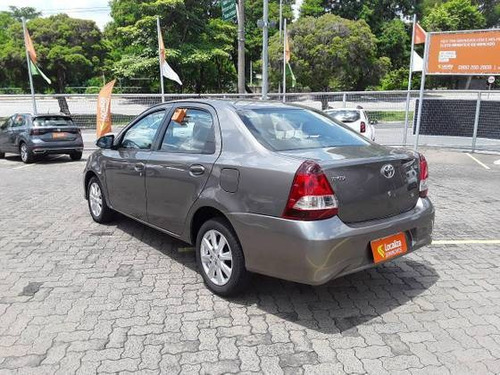 Imagem 6 de 15 de Toyota Etios 1.5 X Plus Sedan 16v Flex 4p Automático