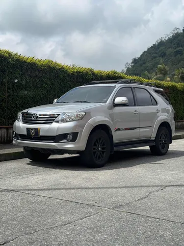 Toyota Fortuner 2.7l 4x2