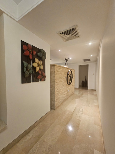 Lujoso Apartamento Amoblado En Terrazas Del Country Guataparo. Residencias Atlantis