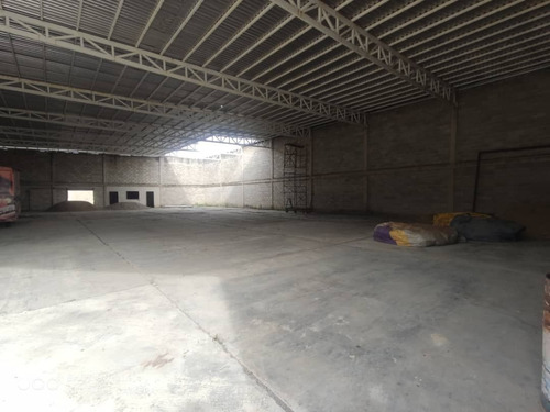 Imagen 10 de 15 de Venta De Galpon En Zona Industrial Palo Negro.