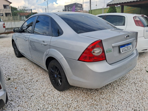 Ford Focus 2.0 GLX 16V FLEX 4P AUTOMÁTICO