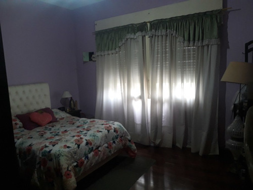 Imagen 5 de 8 de Departamento Tipo Casa En Venta En Lanus Oeste