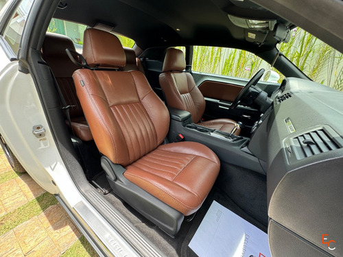 Dodge Challenger 3.6 SE V6 24V Gasolina 2P Automático