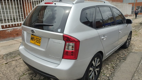 Kia New Carens Ex