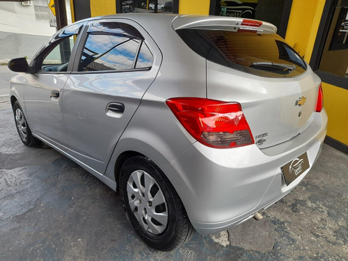 Imagem 6 de 11 de Chevrolet Onix Hatch Joy 1.0 8v Flex 5p Mec.