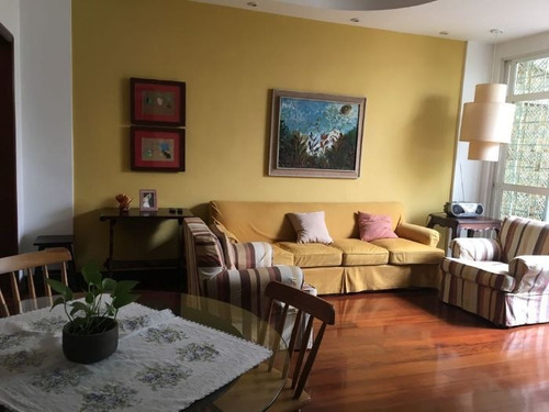 Apartamento À Venda Na Boulevard Vinte E Oito De Setembro, Vila Isabel, Rio De Janeiro - Rj - Liv-11878