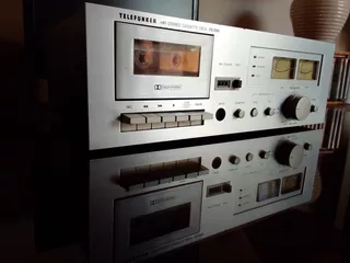 Cassetera Telefunken, Sansui, Technics