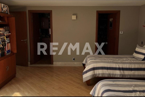 Imagen 26 de 30 de Casa En Venta Jardines Del Pedregal - (2)