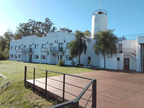 Alojamiento Temporario Apart Hotel En Ituzaingó, Corrientes, Argentina