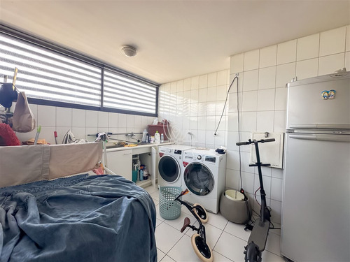 Privilegiado Lugar A Remodelar 4d 4b Las Hualtatas Vitacura