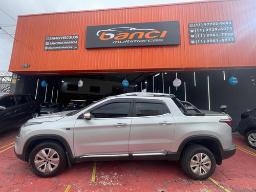 Fiat Toro 1.8 Endurance 16v Flex 4x2 Aut. 4p