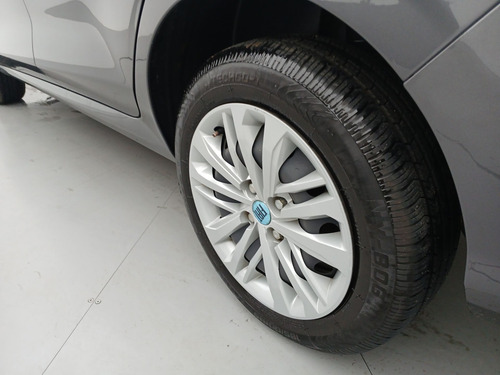 Fiat Cronos 1.3 FIREFLY FLEX DRIVE MANUAL