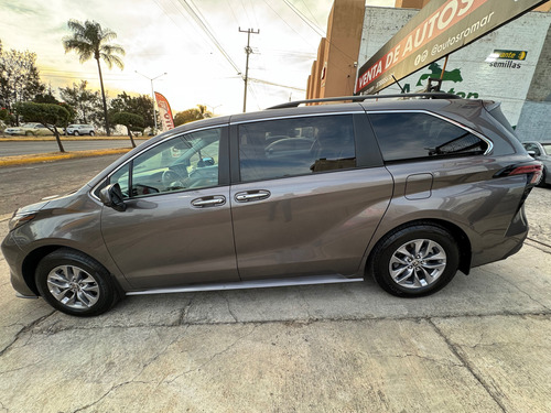 Toyota Sienna 3.5 Xle At