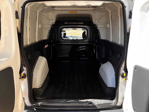 Imagen 14 de 19 de Fiat Fiorino 2018 1.4 Fire Evo 87cv