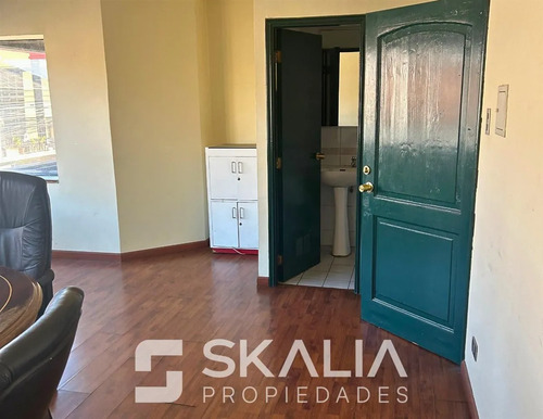 Arriendo Oficina 37 M2 Centro De Angol