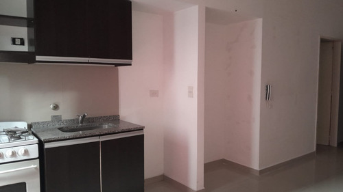 Departamento Monoamiente Sin Muebles, Alquiler Temporal, Almagro