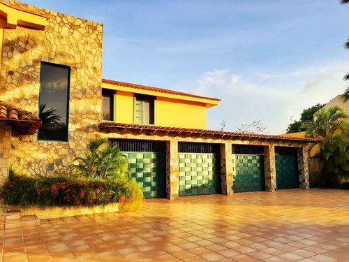 Imagen 20 de 24 de Casa En Venta Isla De Margarita Urb Casa De Campo Country Club Pampatar 1600 Mts