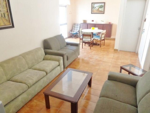 Imagem 2 de 14 de Guarujá Pitangueiras - Próximo Ao Shopping E Ao Mar - Ap2107 - 34708834