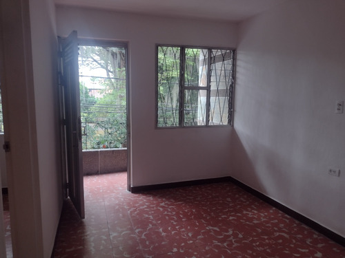 Oportunidad: Apartamento Para Remodelar