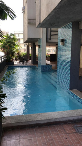 Imagen 5 de 11 de Alquilo Apartamento Semi Amoblado. Parque Lefevre. $750