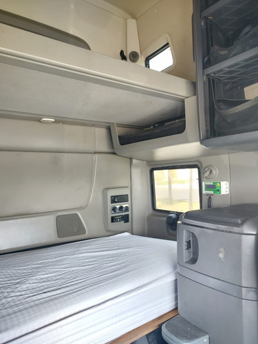 Dos Prostar 2016 Azul, Cummins