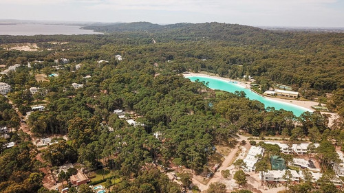 Imagen 1 de 4 de Lote En Solanas Country, Punta Ballena - Solanas Country