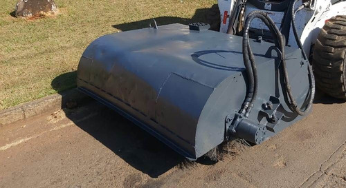 Imagem 1 de 5 de Vassoura Recolhedora Bobcat
