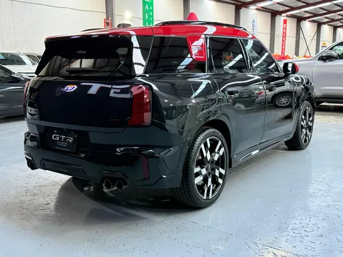 Mini Countryman JOHN COOPER WORKS