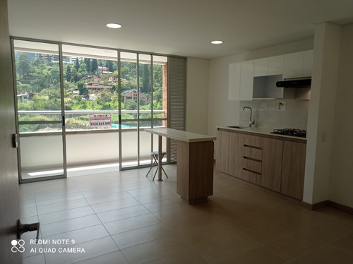 Apartamento En Arriendo En Sabaneta Sector San Jose