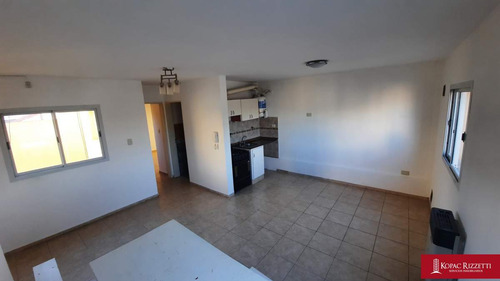 San Martín (zapiola 205) - Alquiler Departamento De 1 Dormitorio