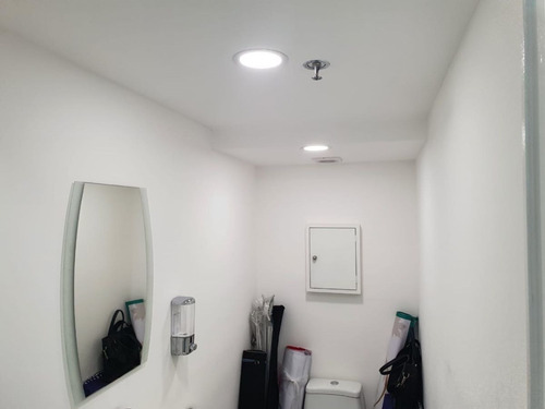 Oficina Con Terraza En Venta