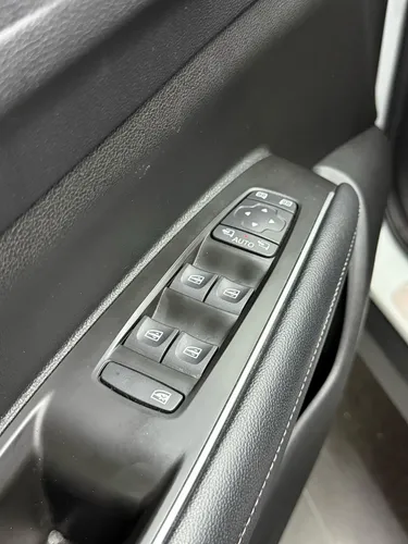Renault Koleos 2.5 Intens 4X4 Bose