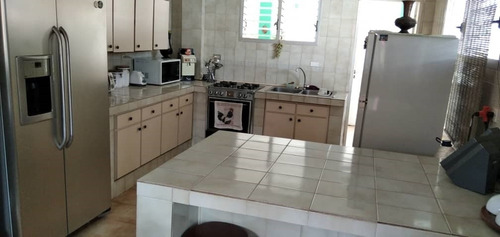 Imagen 3 de 13 de Hermosa Casa En Ciudad Balneario