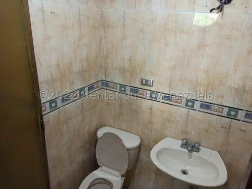 Apartamento En Venta El Paraíso 24-15687
