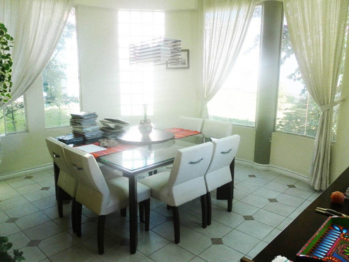 Imagem 12 de 23 de Casa Com Muita Área Verde Na Chacara Monte Alegre - Reo6036