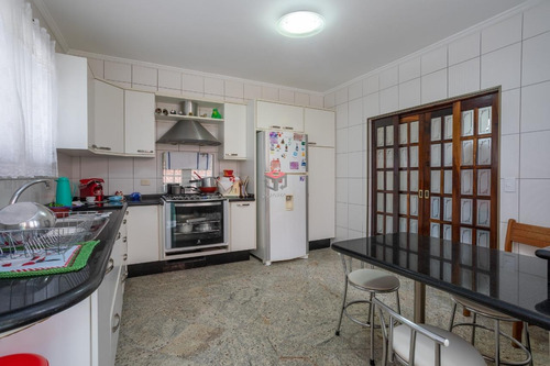 Imagem 11 de 27 de Sobrado À Venda, 3 Quartos, 1 Suíte, 4 Vagas, Hollywood - São Bernardo Do Campo/sp - 50076