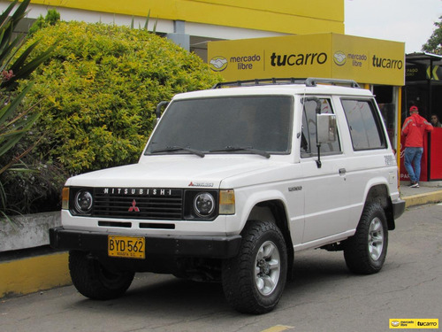 Mitsubishi Montero 2.6 L042 Cabinado