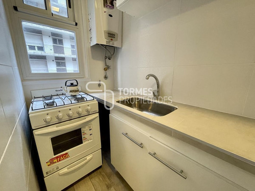 Imagen 14 de 30 de Tour Virtual Departamento En Venta 1 Ambiente Con Balcón A Metros De Plaza Colón - Mar Del Plata