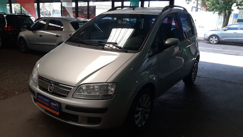 Fiat Idea Adventure 1.8 Prata 2010