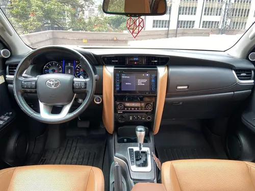 Toyota Fortuner 2019