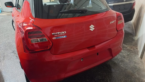 Imagen 3 de 19 de Suzuki Swift Gl Reserve Hoy! Permuto Financio 100%