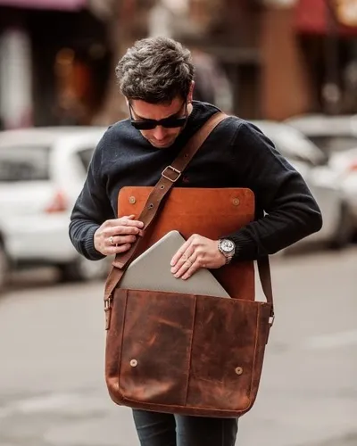 Morrales de cuero para hombre chile hotsell