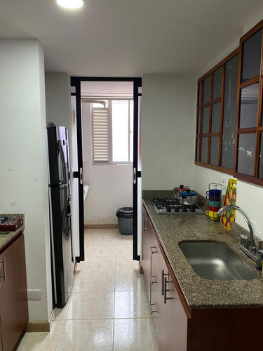 Apartamento En Venta En Av Kevin Angel/manizales (279052578).