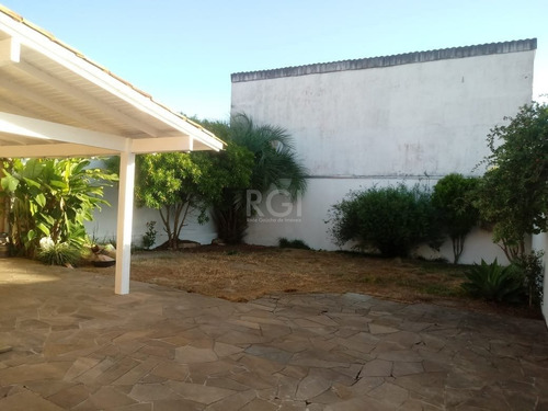 Casa Em Espírito Santo Com 3 Dormitórios - Lu268045